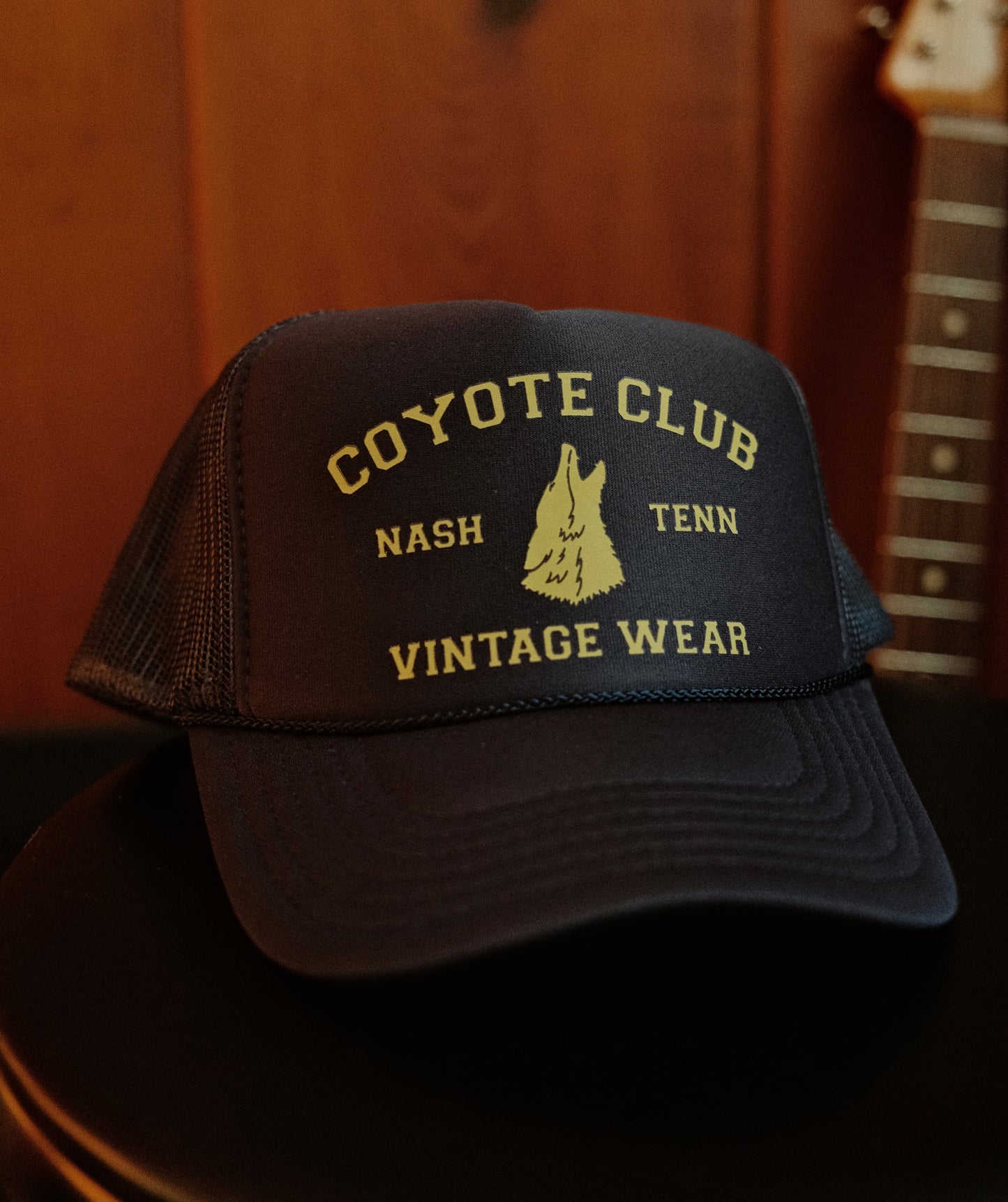 VINTAGE CLUB TRUCKER - NAVY