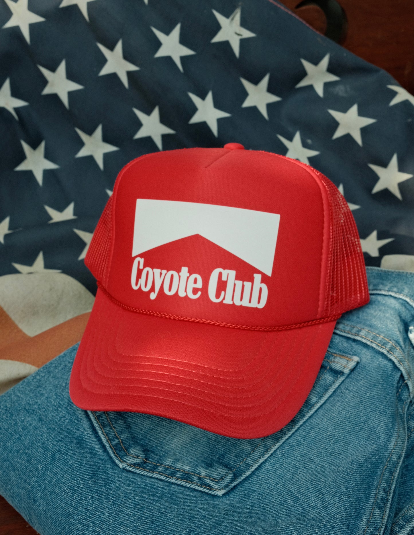 CLUB TRUCKER - RED